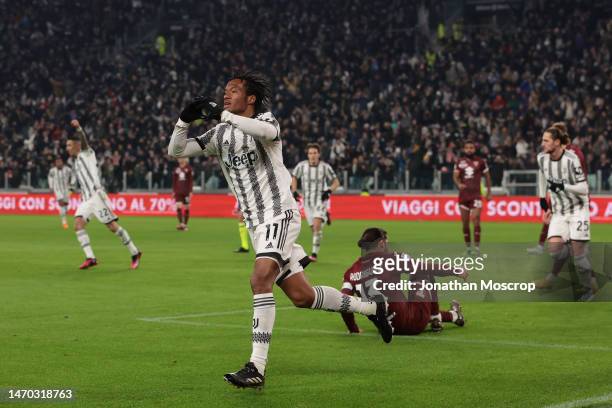 Juan Cuadrado of Juventus celebrates after scoring to level the game at 1-1 during the Serie A match between Juventus FC and Torino FC at Allianz...