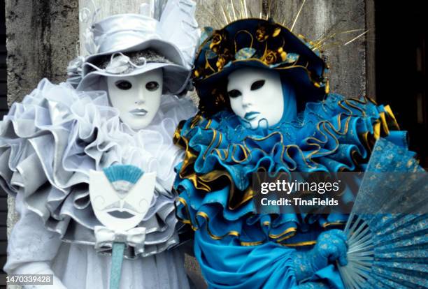 karneval in venedig. - venezianische karnevalsmaske stock-fotos und bilder