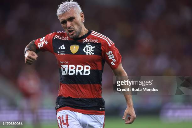 Giorgian de Arrascaeta of Flamengo celebrates after scoring the first goal of the team during the second leg of the CONMEBOL Recopa Sudamericana 2023...