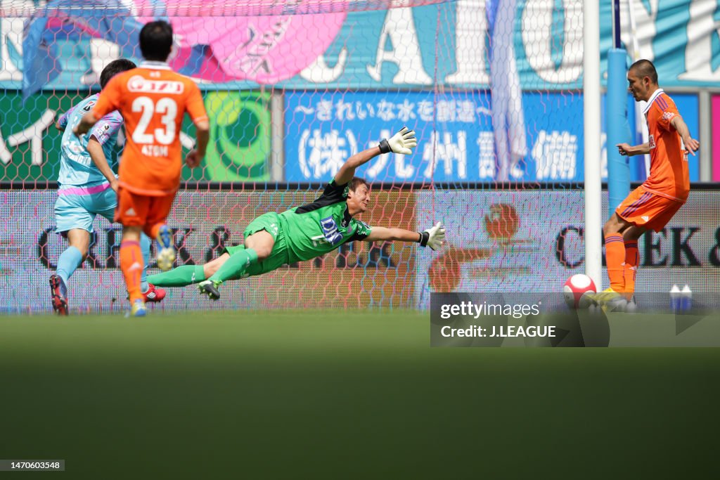 Sagan Tosu v Albirex Niigata - J.League J1
