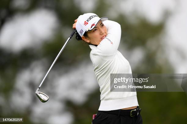 Ritsuko Ryu of Japan hits her tee shot on the 3rd hole during the first round of Daikin Orchid Ladies at Ryukyu Golf Club on March 2, 2023 in Nanjo,...