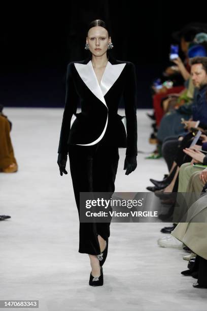 Kiki Willems walks the runway during the Balmain Ready to Wear Fall/Winter 2023-2024 fashion show as part of the Paris Fashion Week on March 1, 2023...