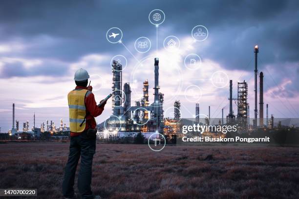 Refinery Engineer 1,003 Oil Refinery Data Stock Photos, High-Res Pictures, and Images ...