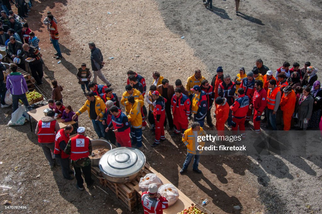 Volunteers during the dinner in Van Earthquake