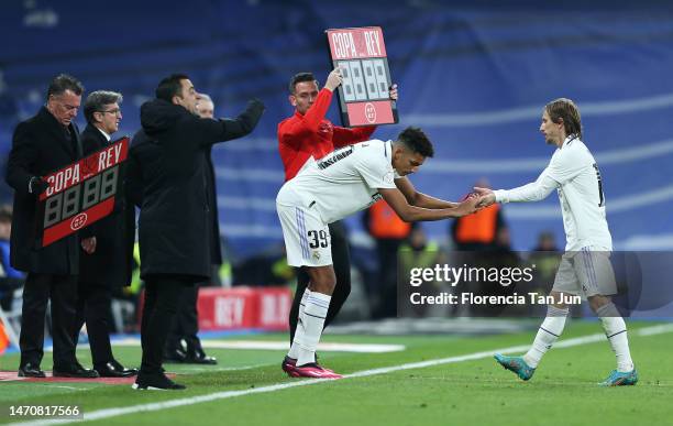 Modric Photos and Premium High Res Pictures - Getty Images