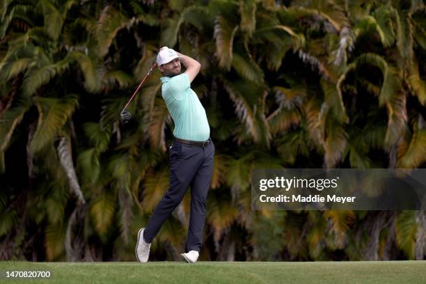 Kyle Stanley of the United States hits his first shot on the 4th hole during the first round of the Puerto Rico Open at Grand Reserve Golf Club on...