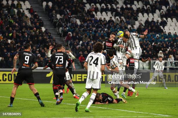 Fabrizio Poli of Juventus clashes heads with team mate Alessandro Pio Riccio as they challenge for a cross during the Serie C Coppa Italia Final...