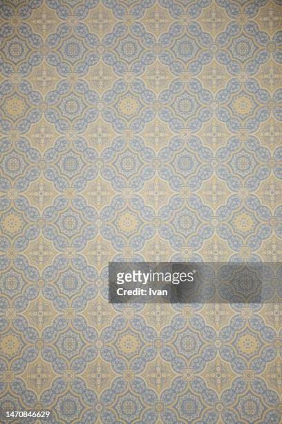 full frame of texture, repeating floral pattern on tiles, wall paper - dubai frame foto e immagini stock