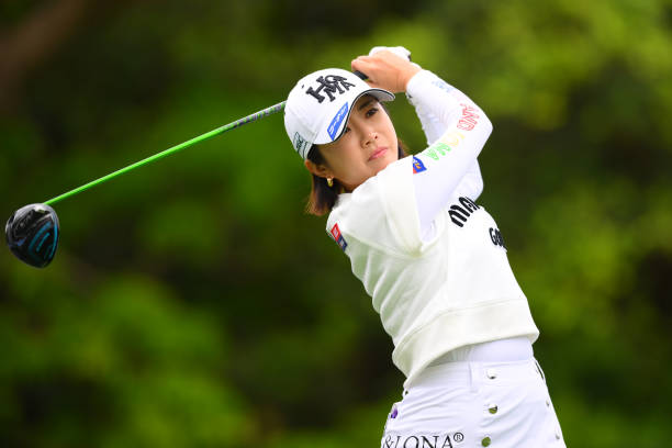 https://media.gettyimages.com/id/1470858732/photo/bo-mee-lee-of-south-korea-hits-her-tee-shot-on-the-15th-hole-during-the-second-round-of.jpg?s=612x612&w=0&k=20&c=o_gUIk52y-hw3fpiKBm9b5A92jTjchfYadCMZKKWZcE=
