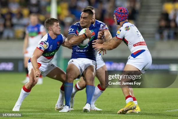 Marata Niukore of the Warriors charges forward during the round one NRL match between the New Zealand Warriors and Newcastle Knights at Sky Stadium...