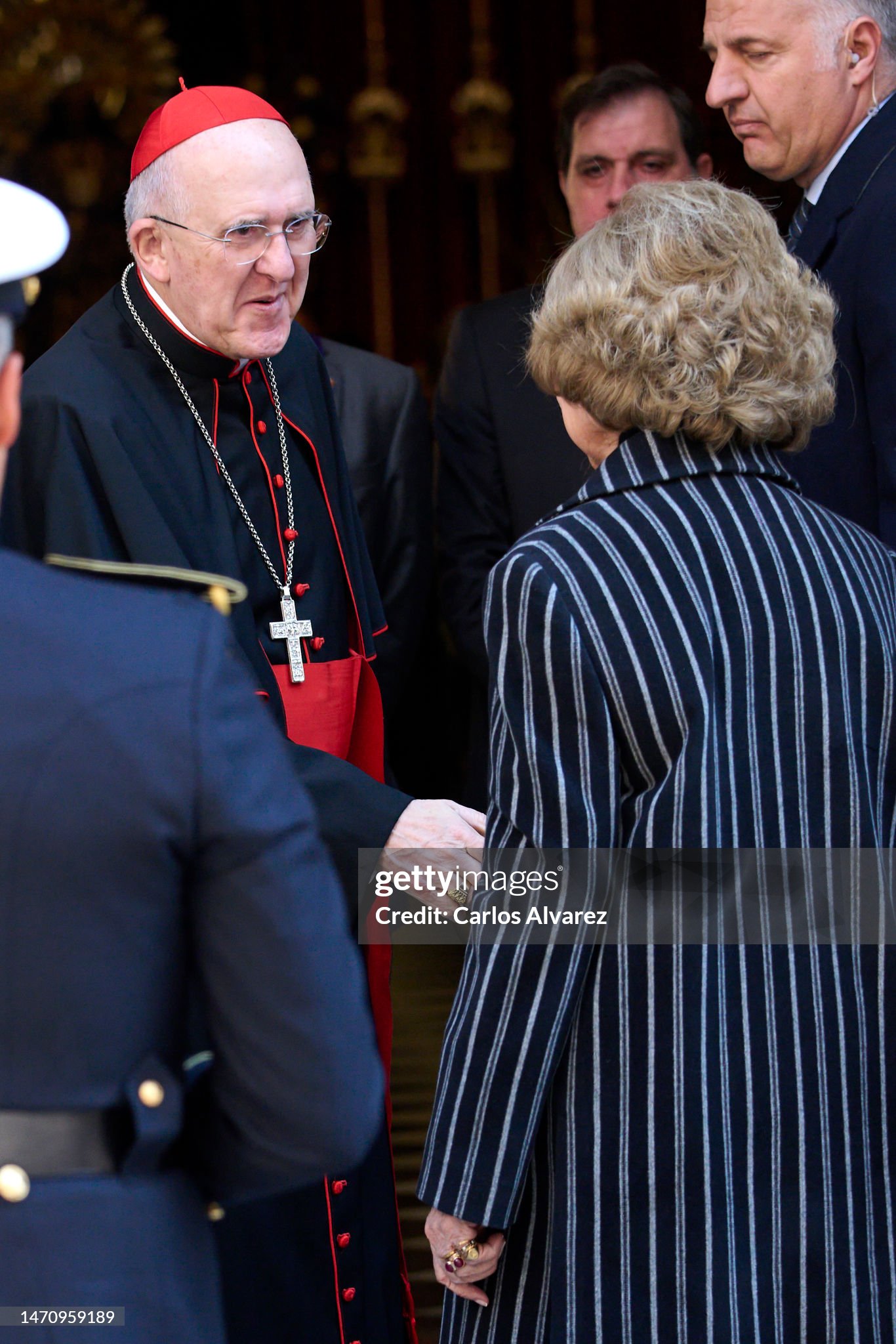 queen-sofia-greets-the-archbishop-of-madrid-carlos-osoro-during-the-traditional-thanksgiving.jpg