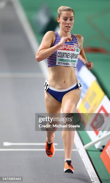 Melissa Courtney-Bryant of Great Britain competes during the Women's 3000m Final during Day 1 of the European Athletics Indoor Championships at the...