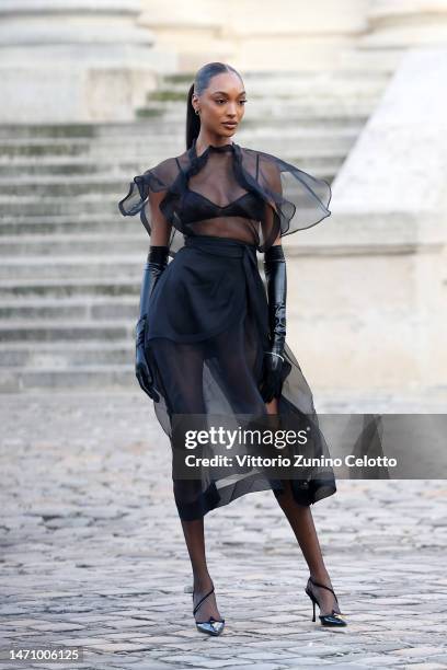 Jourdan Dunn attends the Victoria Beckham Womenswear Fall Winter 2023-2024 show as part of Paris Fashion Week on March 03, 2023 in Paris, France.