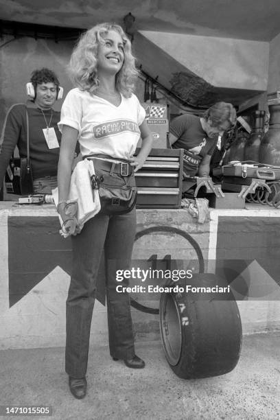 American-Italian film actress Sydne Rome during the Formula One Italian Grand Prix, Monza, Italy, September 10, 1977.