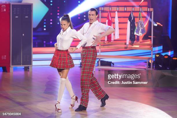 Ekaterina Leonova and Timon Krause dance on stage during the second "Let's Dance" show at MMC Studios on March 03, 2023 in Cologne, Germany.