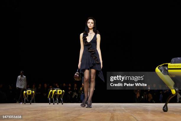 Deva Cassel walks the runway during the Coperni Womenswear Fall Winter 2023-2024 show as part of Paris Fashion Week on March 03, 2023 in Paris,...