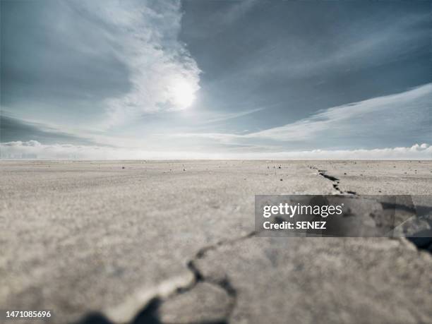 empty parking lot - floor low angle stock pictures, royalty-free photos & images