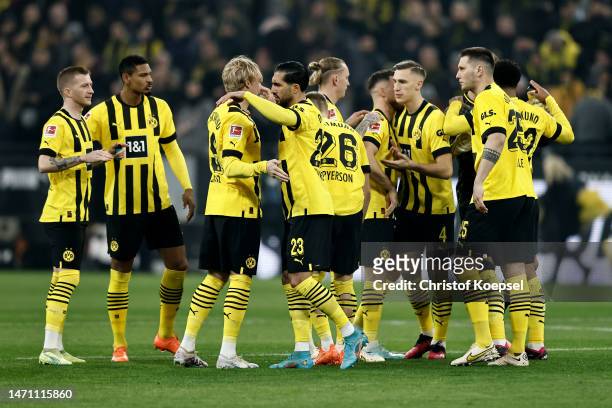 The team of Dortmund comes together prior to the Bundesliga match between Borussia Dortmund and RB Leipzig at Signal Iduna Park on March 03, 2023 in...