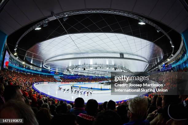 General view in the Men's Mass Start semi-finals during the ISU World Speed Skating Championships at Thialf on March 04, 2023 in Heerenveen,...