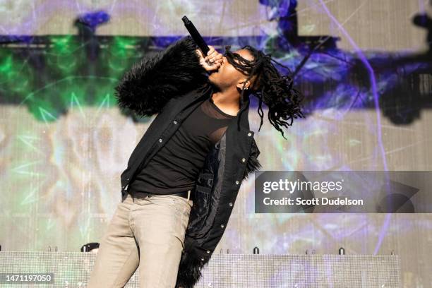 84 Rapper Shyne Photos & High Res Pictures - Getty Images