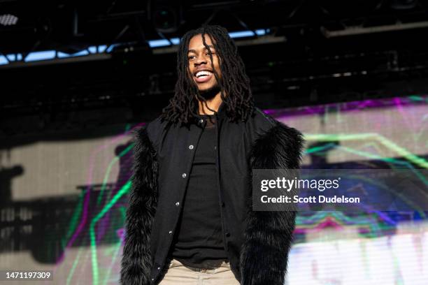 Rapper Shyne Photos and Premium High Res Pictures - Getty Images