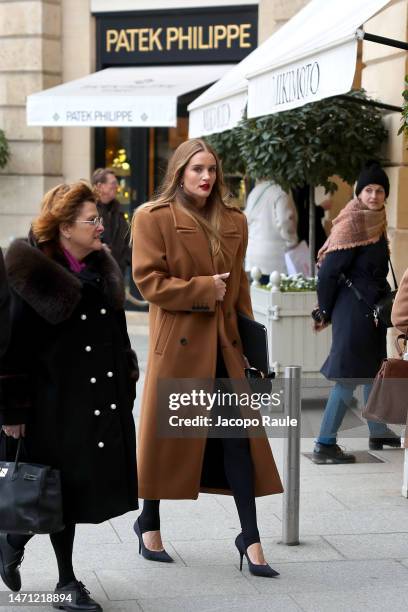 Rosie Huntington-Whiteley is seen during the Paris Fashion Week - Womenswear Fall Winter 2023 2024 : Day Six on March 04, 2023 in Paris, France.