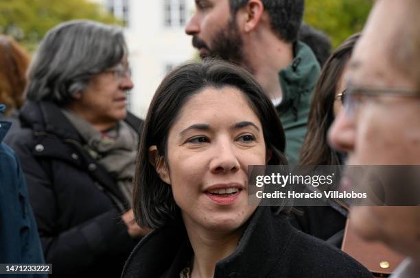 Portuguese MP and member of Bloco de Esquerda Joana Mortágua joins the teachers protesting in Rossio Square for better working conditions before...