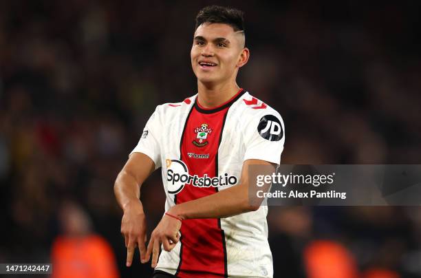 Carlos Alcaraz of Southampton celebrates after scoring the team's first goal during the Premier League match between Southampton FC and Leicester...