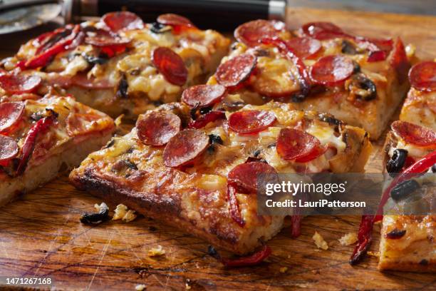 detroit style meat lovers pizza - pizza with ham stock pictures, royalty-free photos & images