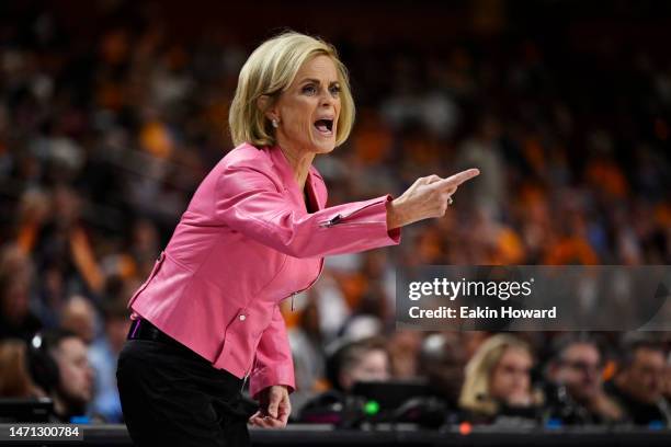 Head coach Kim Mulkey of the LSU Lady Tigers yells to her players against the Tennessee Lady Vols in the first quarter during the semifinals of the...