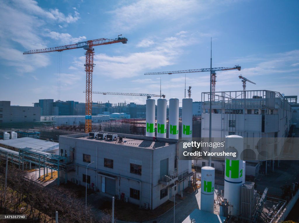 Green Hydrogen Tank.Renewable Clean Gas Storage Tanks of Hydrogen .Net zero concept