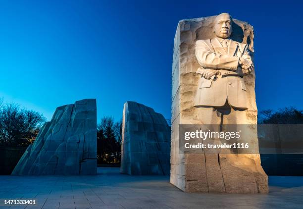 martin luther king jr. memorial in washington, d.c., usa - martin luther king stock-fotos und bilder