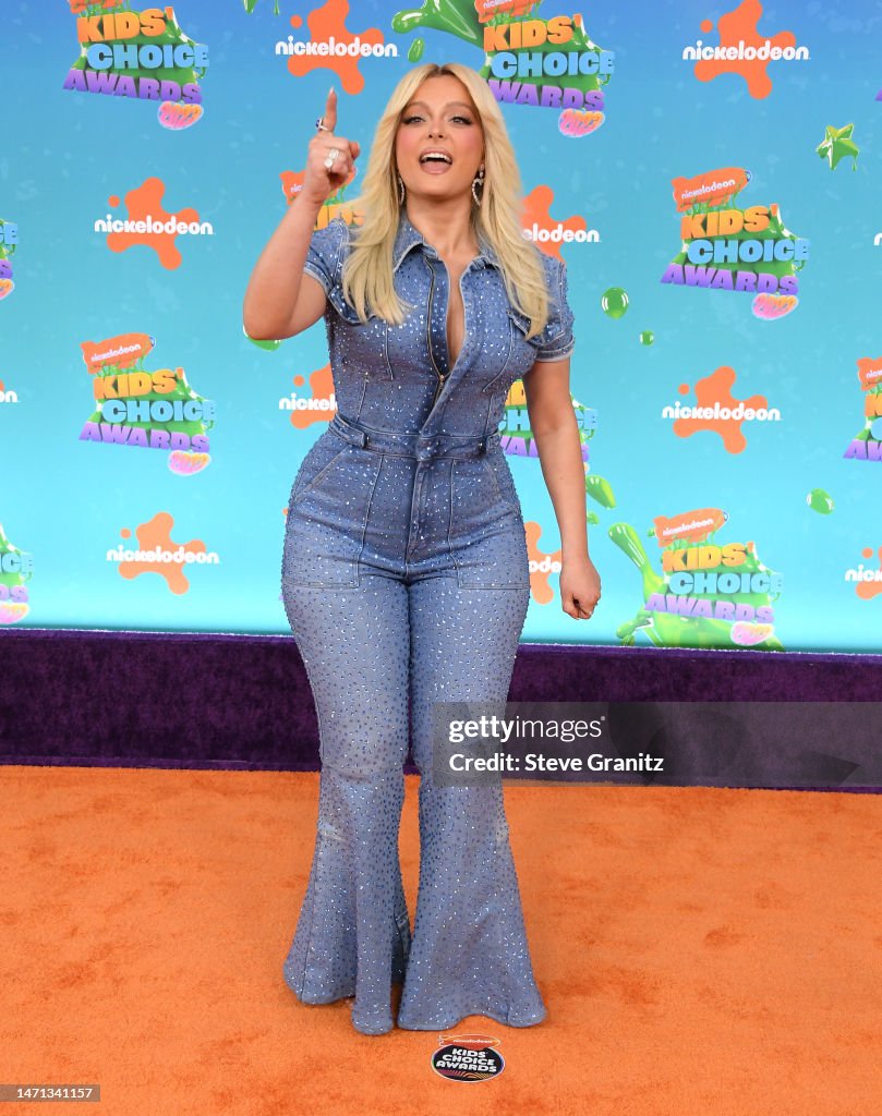 Bebe Rexha arrives at the Nickelodeon's 2023 Kids' Choice Awards at