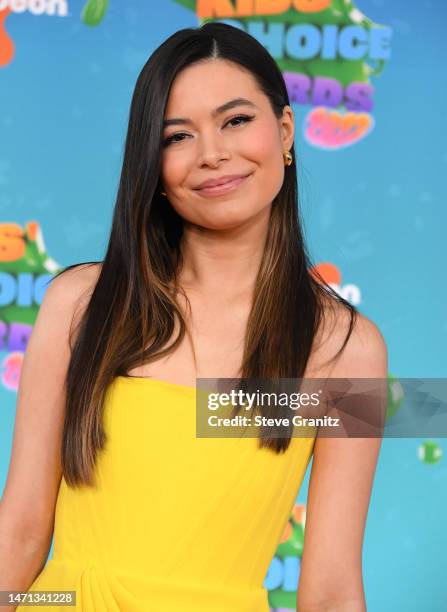 Miranda Cosgrove arrives at the Nickelodeon's 2023 Kids' Choice Awards at Microsoft Theater on March 04, 2023 in Los Angeles, California.