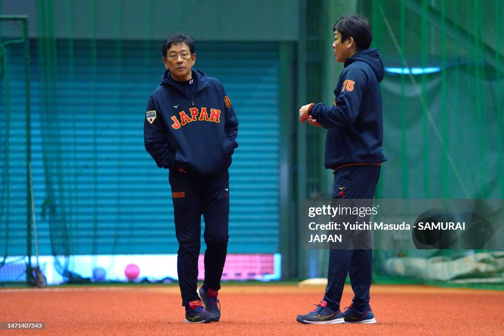 Manager Hideki Kuriyama and Coach Kazuyuki Atsuzawa of Samurai Japan