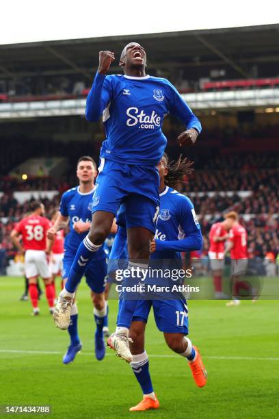 Abdoulaye Doucoure of Everton celebrates after scoring the team's second goal during the Premier League match between Nottingham Forest and Everton...