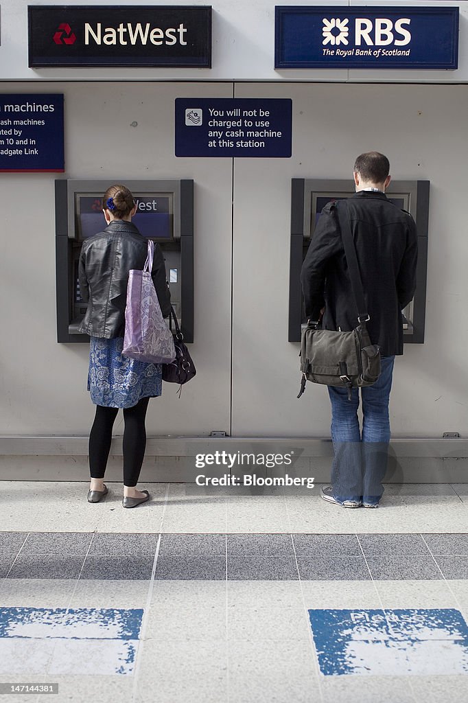 UK Banks RBS and NatWest Suffer Computer Glitch