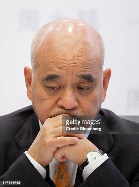 Henry Cheng, chairman of Chow Tai Fook Jewellery Group Ltd., pauses during a news conference in Hong Kong, China, on Tuesday, June 26, 2012. Chow Tai...