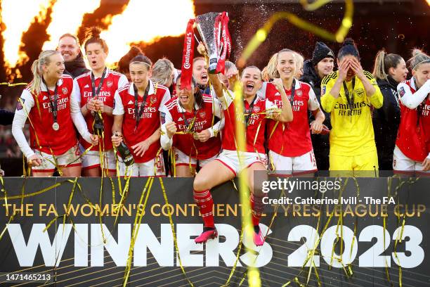 Katie McCabe of Arsenal celebrates with the FA Women's Continental Tyres League Cup trophy following the FA Women's Continental Tyres League Cup...