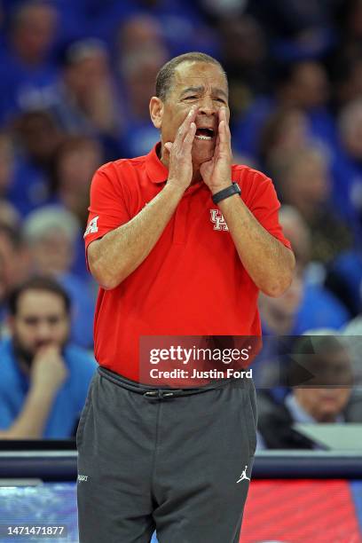 Head coach Kelvin Sampson of the Houston Cougars shouts during the first half against the Memphis Tigers at FedExForum on March 05, 2023 in Memphis,...