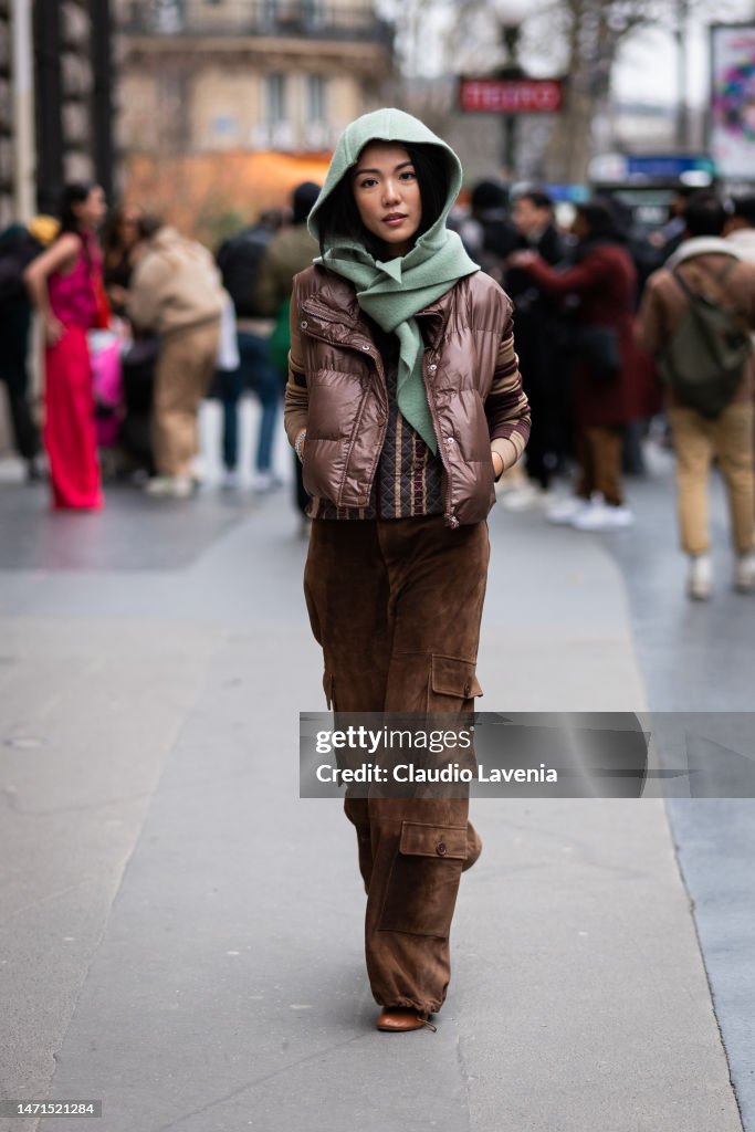 Street Style - Paris Fashion Week - Womenswear Fall Winter 2023 2024 : Day Six