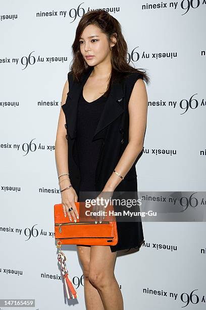 South Korean actress Park Si-Yeon arrives the "Nine Six NY" Directing Collection with Chris Han at Platoon Kunsthalle on June 26, 2012 in Seoul,...