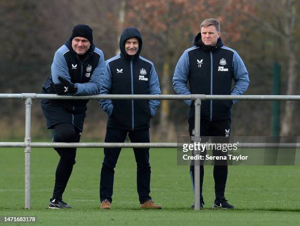 Newcastle United Head Coach Eddie Howe looks on with Academy Director Steve Harper and Sporting Director Dan Ashworth during the Premier League 2...