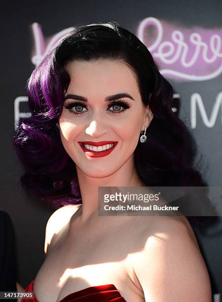 Singer Katy Perry arrives at the premiere of "Katy Perry: Part Of Me" held at Grauman's Chinese Theatre on June 26, 2012 in Hollywood, California....