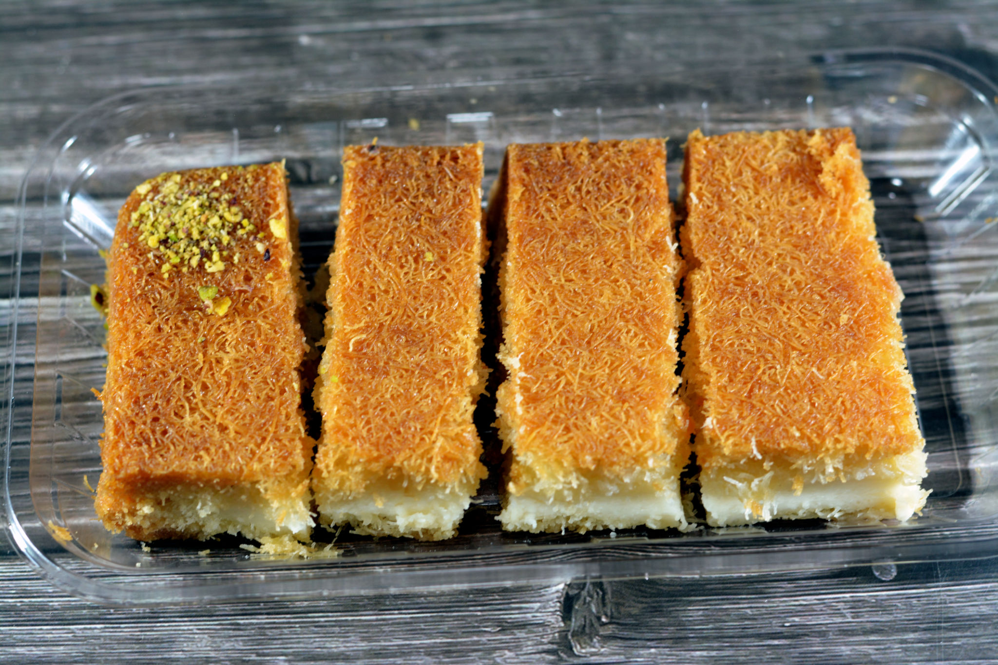 kunafeh slices