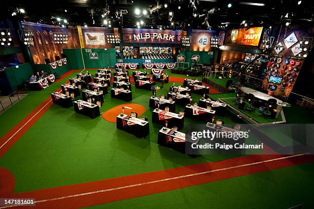 Baseball Studio Mlb Network Studio Photos and Premium High Res Pictures - Getty Images