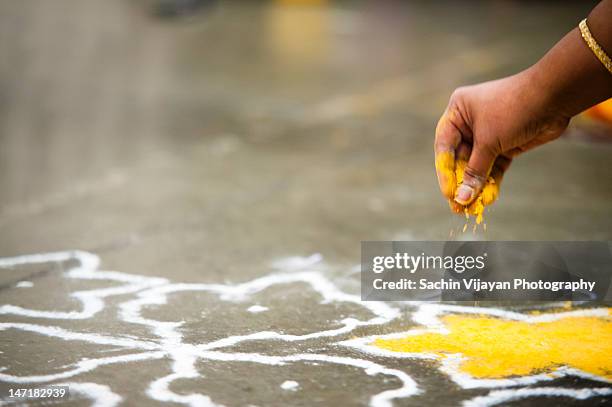 Bangle Maker Bangle Maker Photos and Premium High Res Pictures - Getty Images