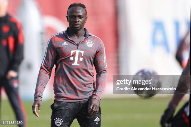 Sadio Mane of FC Bayern München looks on during a training session ahead of their UEFA Champions League round of 16 match against Paris Saint-Germain...