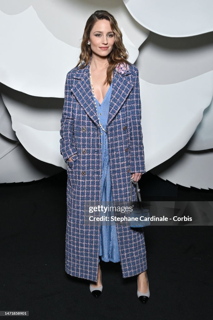 dianna-agron-attends-the-chanel-womenswear-fall-winter-2023-2024-show-as-part-of-paris-fashion.jpg
