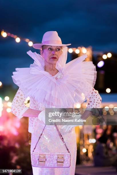 Suzanne Ruff 12 Suzanne Ruff Photos & High Res Pictures - Getty Images